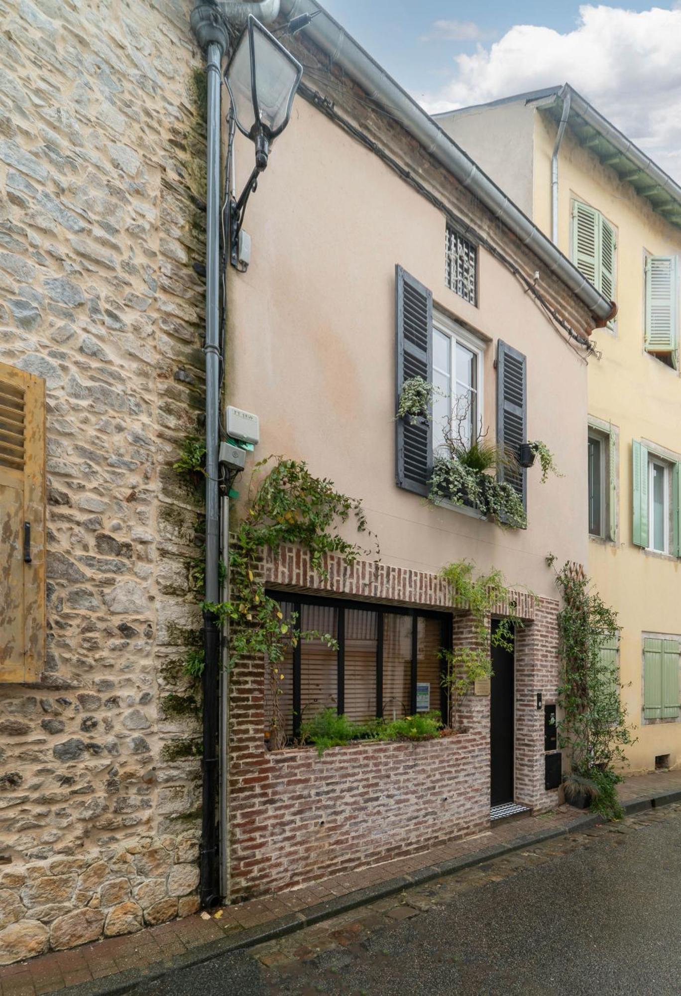 Grande Maison - Maison De - 3 Cusset